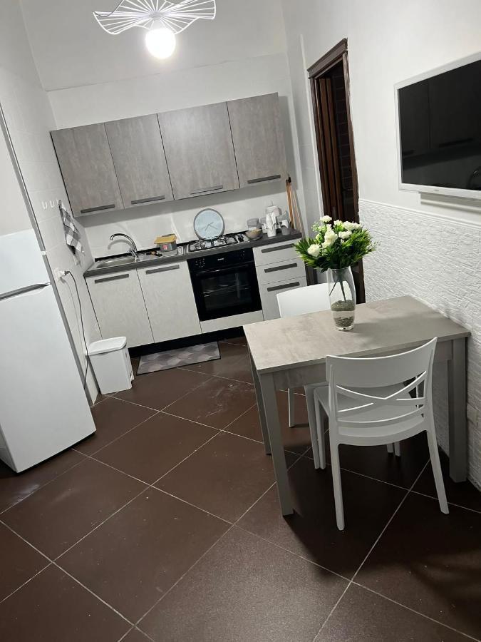 Maruzzella Suite เนเปิลส์ ภายนอก รูปภาพ